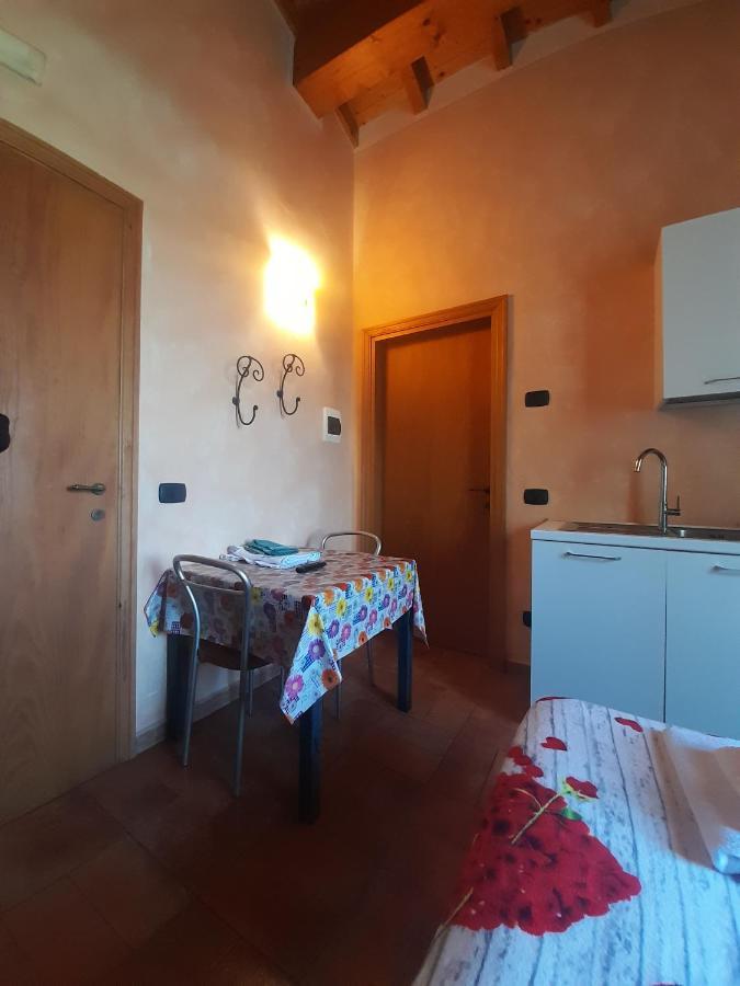 Agriturismo Trebis ヴォルタ・マントヴァーナ エクステリア 写真