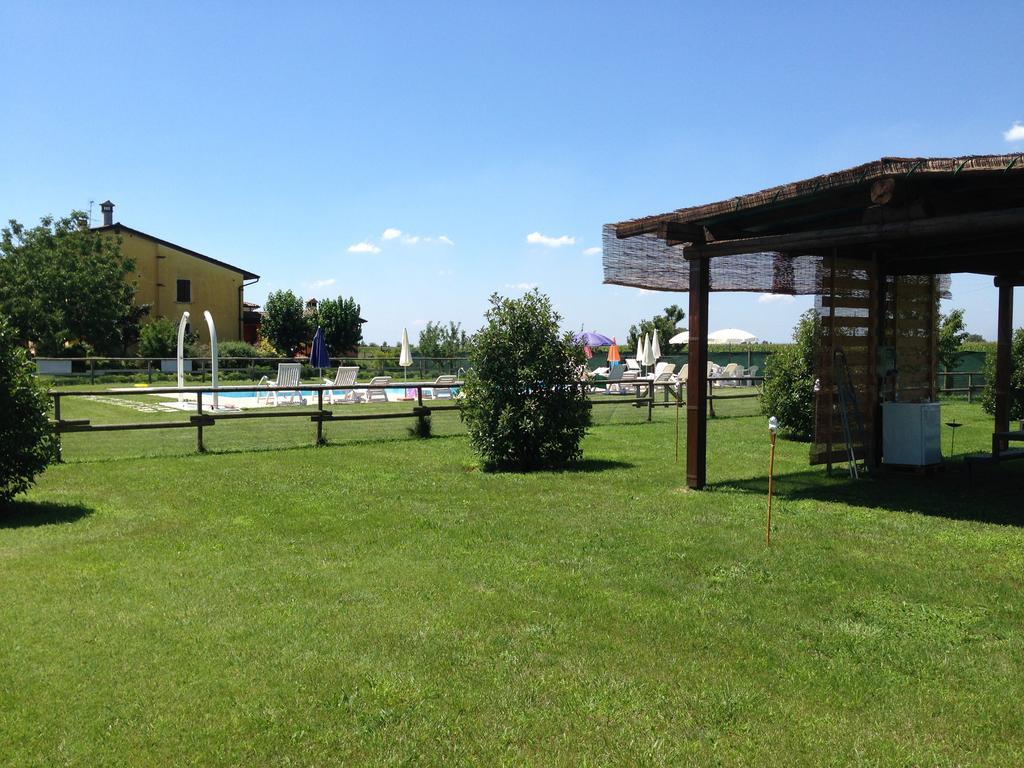 Agriturismo Trebis ヴォルタ・マントヴァーナ エクステリア 写真