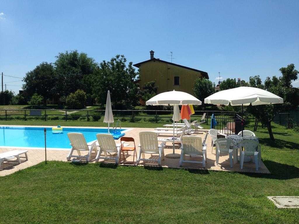 Agriturismo Trebis ヴォルタ・マントヴァーナ エクステリア 写真